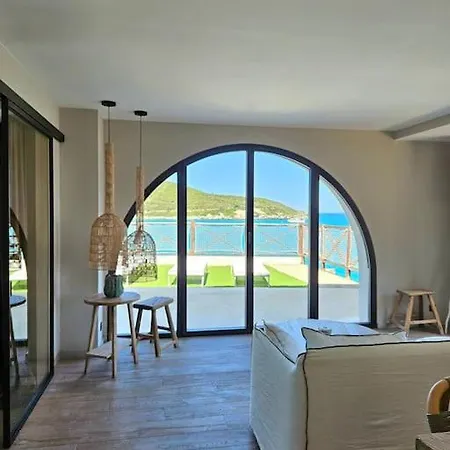 Prestige Au Bord De L'eau- Misincu Villa *