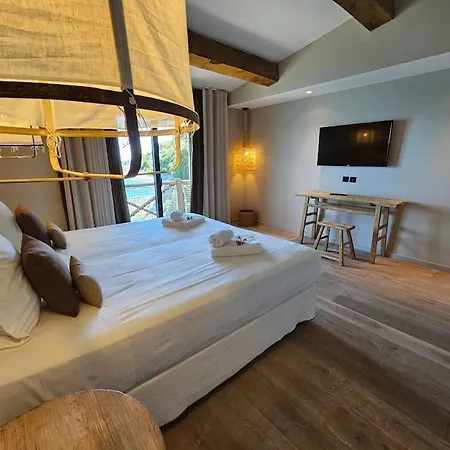 Villa Prestige Au Bord De L'eau- Misincu