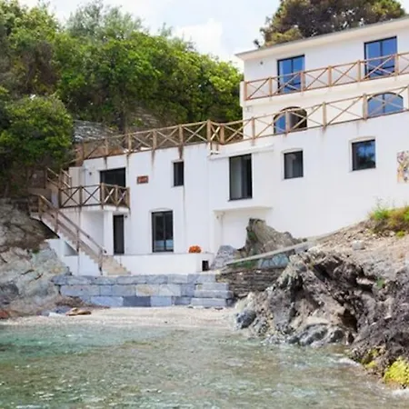 Prestige Au Bord De L'eau- Misincu Villa *