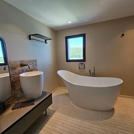 Prestige Au Bord De L'eau- Misincu