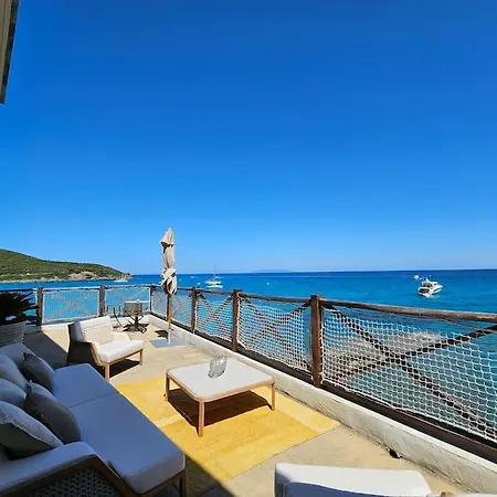 Villa Prestige Au Bord De L'eau- Misincu *