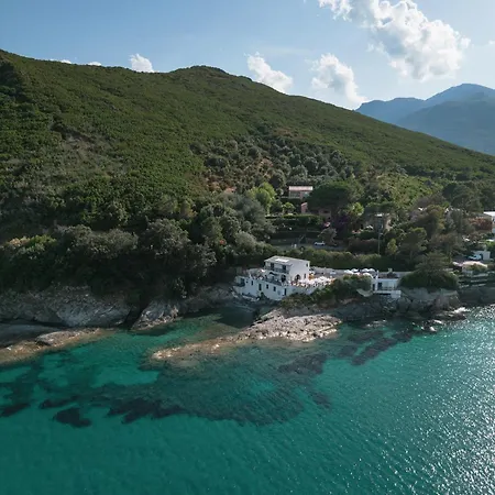 Villa Prestige Au Bord De L'eau- Misincu