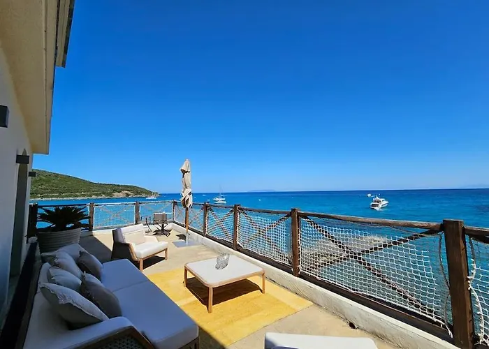 Villa Prestige Au Bord De L'eau- Misincu *