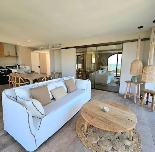 Vila Prestige Au Bord De L'eau- Misincu