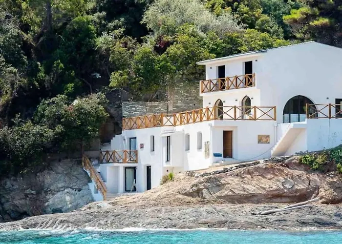 Prestige Au Bord De L'eau- Misincu *